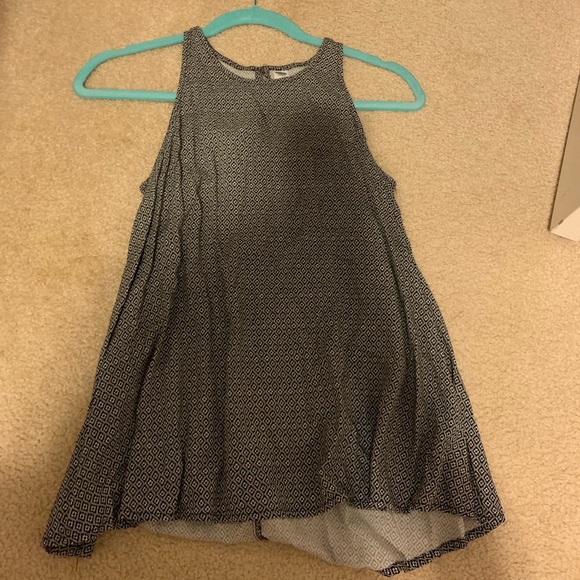 Old Navy Tops - super cute old navy tank Old Navy Tops - super cute old navy tank